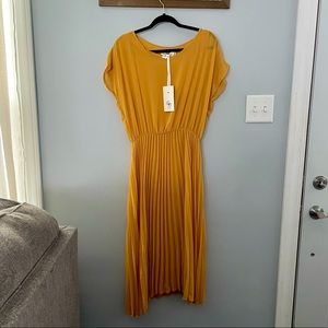 Mustard Yellow Midi Dress XL
